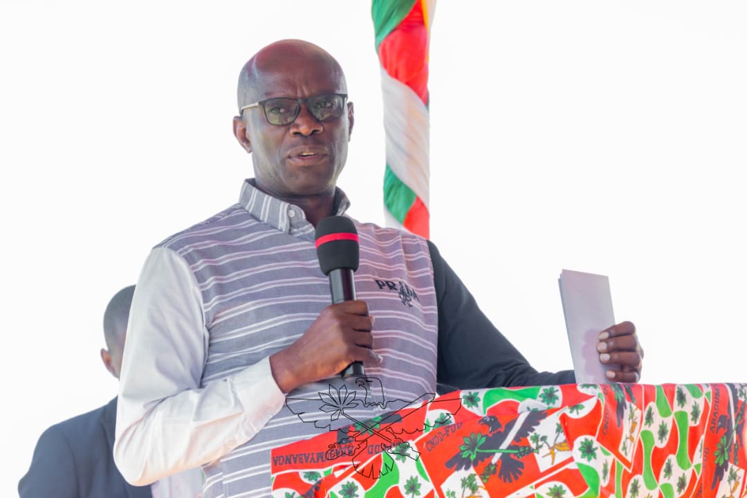 Deuxième jour de la croisade de prières du CNDD-FDD : Le Secrétaire Général du parti CNDD-FDD a délivré des enseignements axés sur le leadership et la gouvernance.